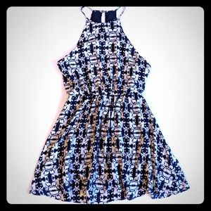 🦄2/$30 bundle 🦄 Blue patterned dress